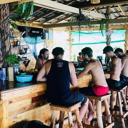 The Cliff Hostel, M'Pay Bay Koh Rong Sanloem Buitenkant foto