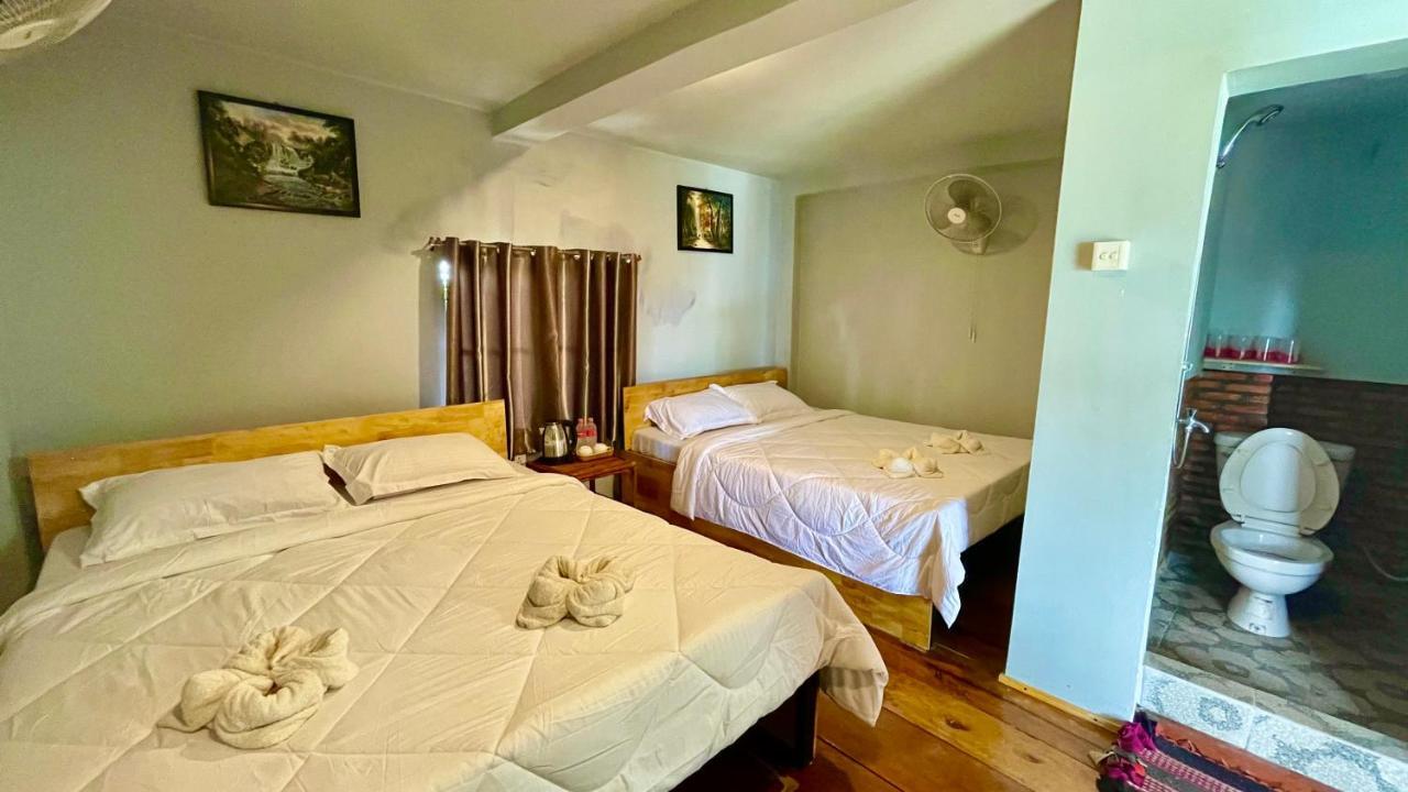 The Cliff Hostel, M'Pay Bay Koh Rong Sanloem Buitenkant foto